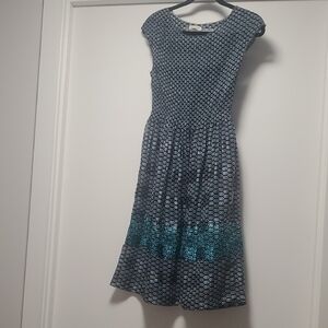 Elegant Blue Patterned Dress